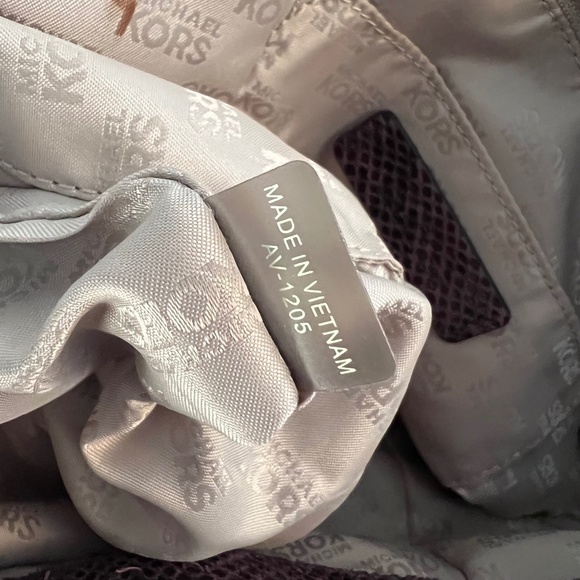 Michael Kors Purple Snake Skin Pattern Double Pocket Handbag - Picture 11 of 14